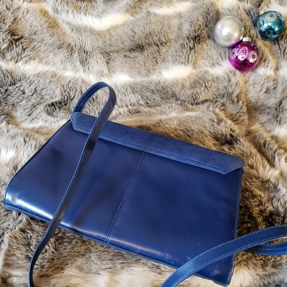Coret purse, Blue leather/suede. Canadian made - Picture 2 of 6